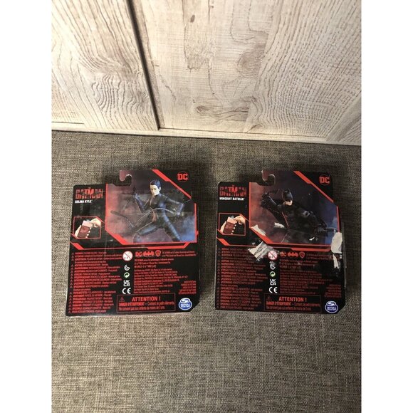 DC Comics Action Figures Wingsuit Batman & Selina Kyle Accessories Mystery Card - Picture 2 of 2